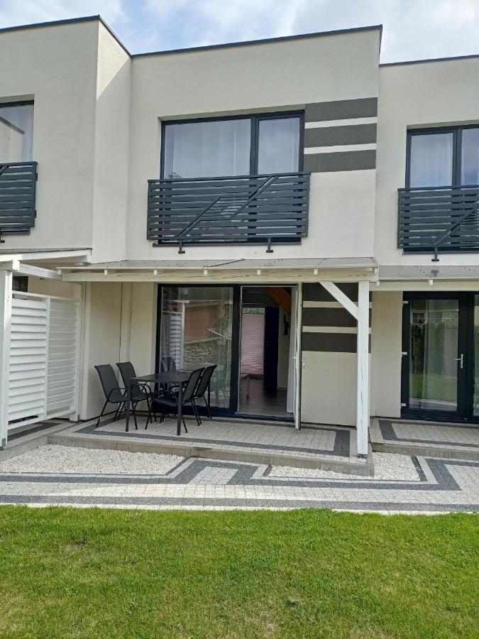 Over Lake-Domki,Apartamenty Mielno  Kültér fotó